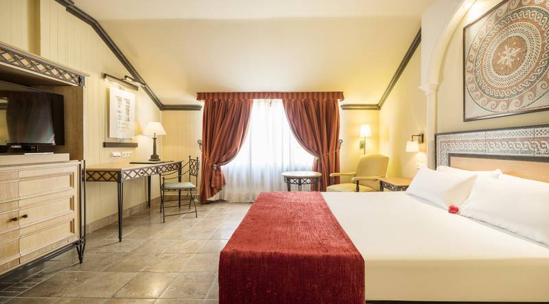  Hotel ILUNION Mérida Palace